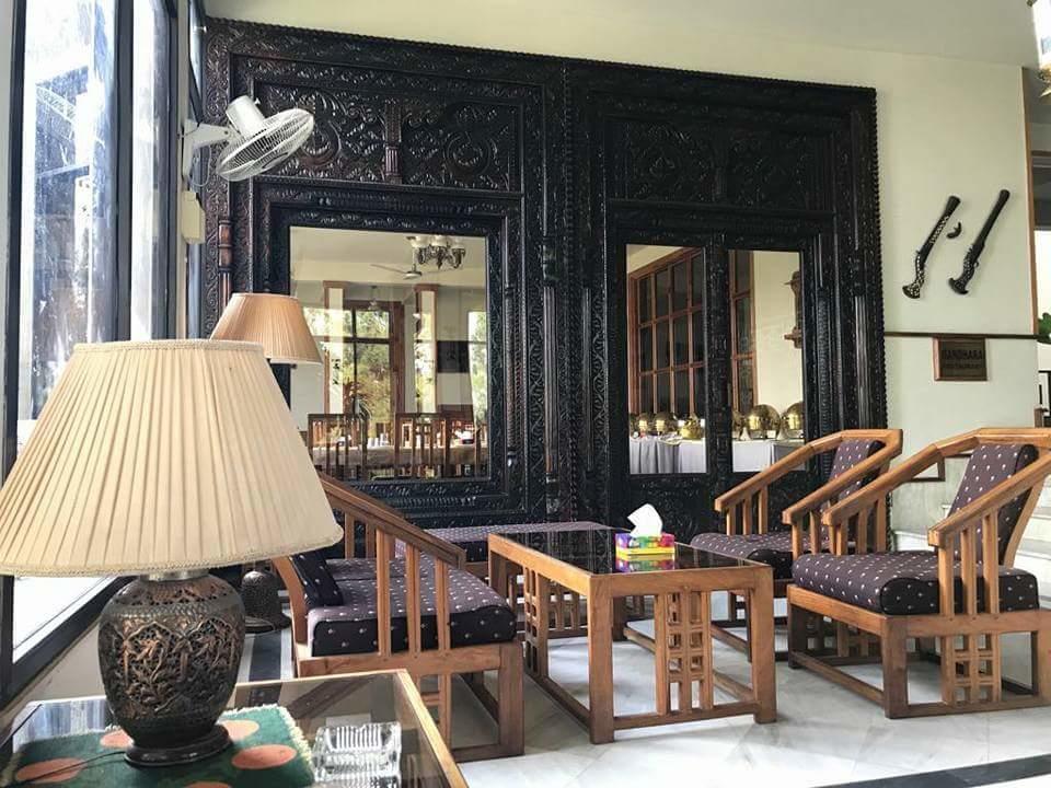 Rock City Resort Mingora Extérieur photo