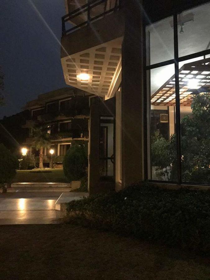 Rock City Resort Mingora Extérieur photo