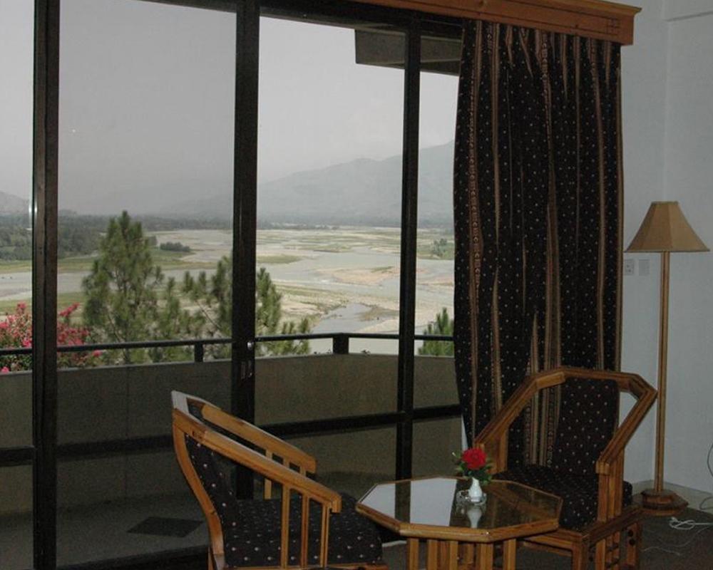 Rock City Resort Mingora Extérieur photo