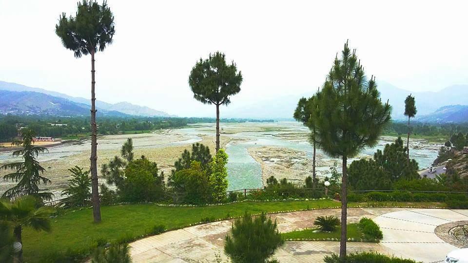 Rock City Resort Mingora Extérieur photo